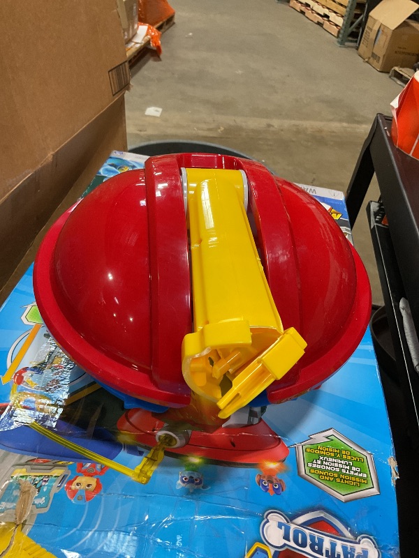 Photo 1 of **broken**Paw Patrol, Mighty Lookout Tower with 4 Exclusive Bonus Action Figures, Toy Car, Lights and Sounds (Amazon Exclusive), Kids Toys for Ages 3 and up