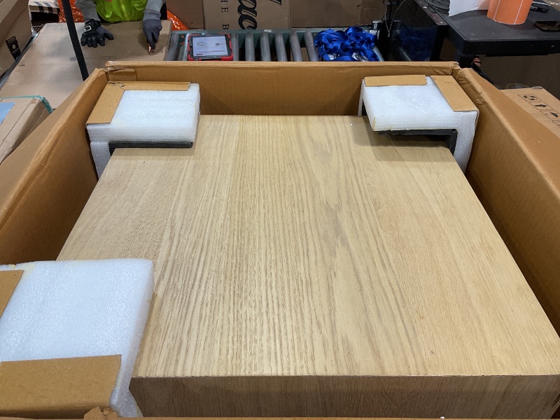 Photo 1 of ***USED/MINOR DAMAGE, CHIPS***Meridian Furniture 273Oak-E Arch Collection Art Deco End Table with Solid Oak Wood, Natural Oak Finish, 20" W x 20" D x 20" H, Natural