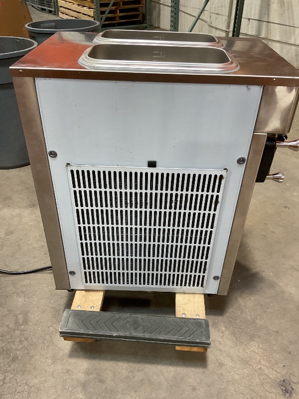 Photo 1 of ***MINOR SCRATCHES/MISSING ACCESSORIES/DIRT/***GSEICE BJK288S-Z 2500W Commercial Soft Ice Cream machine,6.8-8.4 Gal/H Yield, 2500W Countertop Soft Serve Machine w/ 2*2.1 Gal Hopper 0.53 Gal Cylinders LCD Panel Puffing Shortage Alarm, Frozen Yogurt ACAI Ma