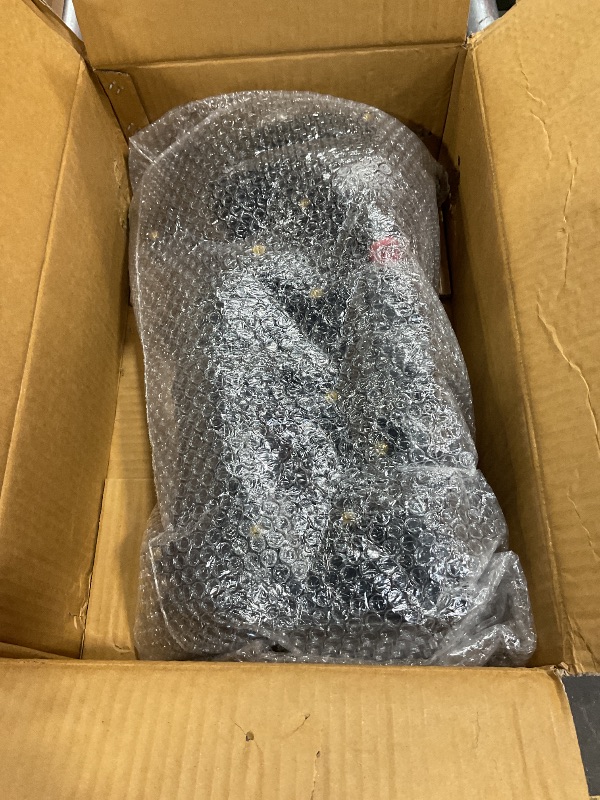 Photo 1 of BELKEBIR Engine Valve Cover with Gasket Compatible with 2013-2017 Honda Accord 2015-2019 Honda CR-V 2.4L Replace 12310-RDF-A01, 12310RDFA01