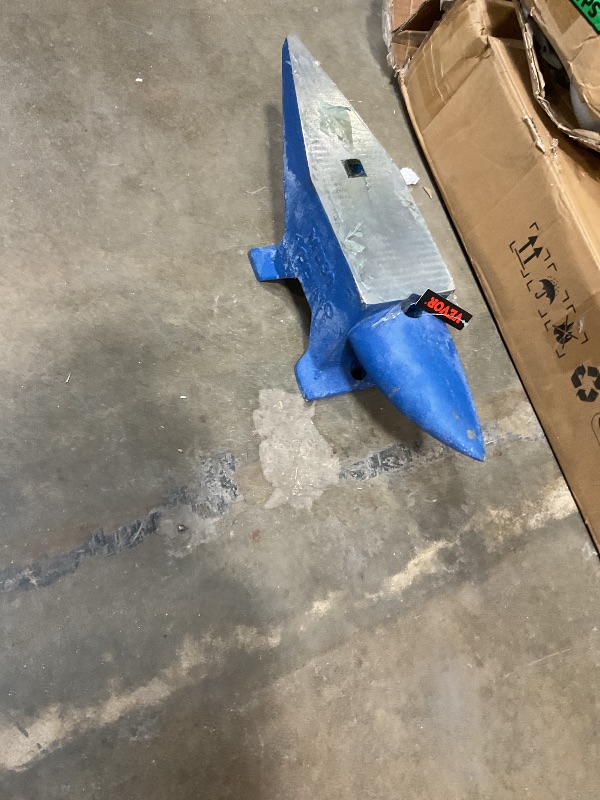 Photo 1 of **SCRAPES. DIRT**Vevor Single Horn Anvil - 66Lbs Cast Steel Anvil for Blacksmiths, Jewelers & Metalsmiths