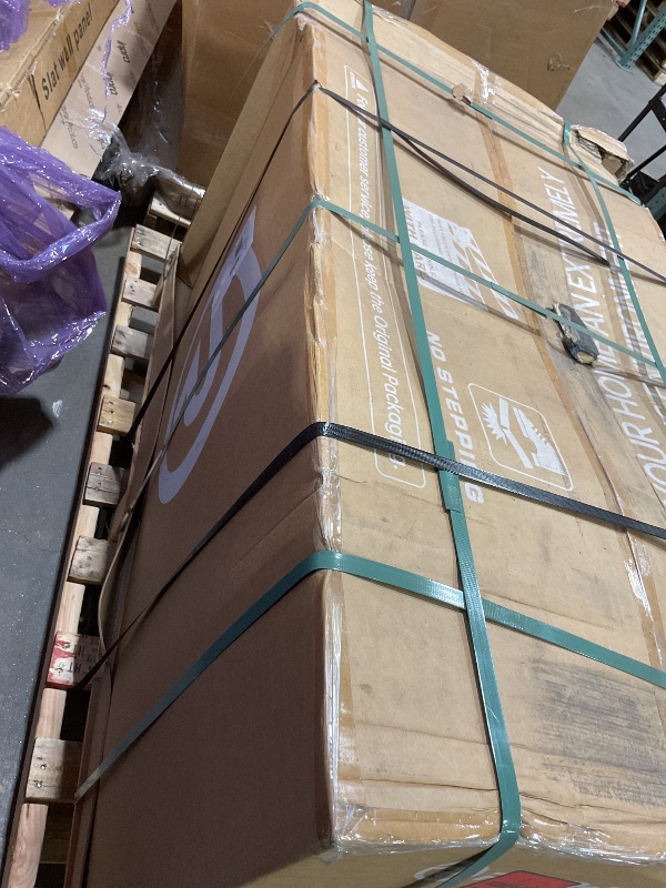 Photo 1 of **SCRAPES ON BOTTOM**Real Relax 2025 Massage Chair Full Body?SL Track Massage Recliner,Thai Stretch and 21 Auto Modes?Zero Gravity with APP and LCD, Body Scan, Home and Office Use?Favor 04 ADV Black