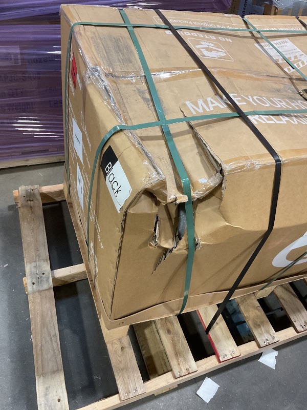 Photo 1 of **SCRAPES ON BOTTOM**Real Relax 2025 Massage Chair Full Body?SL Track Massage Recliner,Thai Stretch and 21 Auto Modes?Zero Gravity with APP and LCD, Body Scan, Home and Office Use?Favor 04 ADV Black