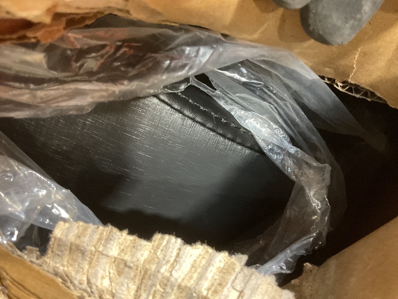 Photo 1 of **SCRAPES ON BOTTOM**Real Relax 2025 Massage Chair Full Body?SL Track Massage Recliner,Thai Stretch and 21 Auto Modes?Zero Gravity with APP and LCD, Body Scan, Home and Office Use?Favor 04 ADV Black