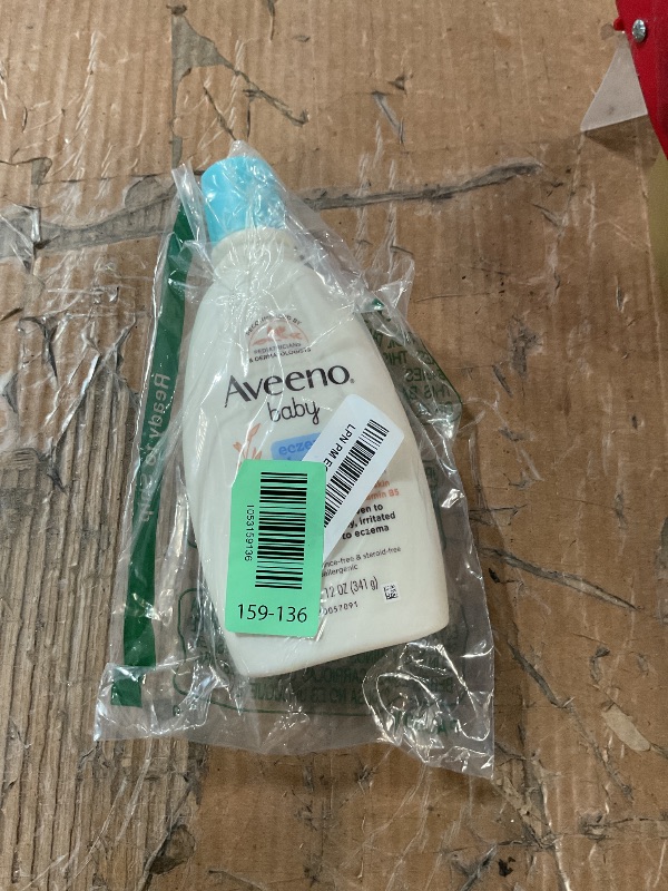 Photo 1 of * stock photo for reference *
* only comes with one *
Aveeno Baby Eczema Therapy Moisturizing Cream 12 Ounce 