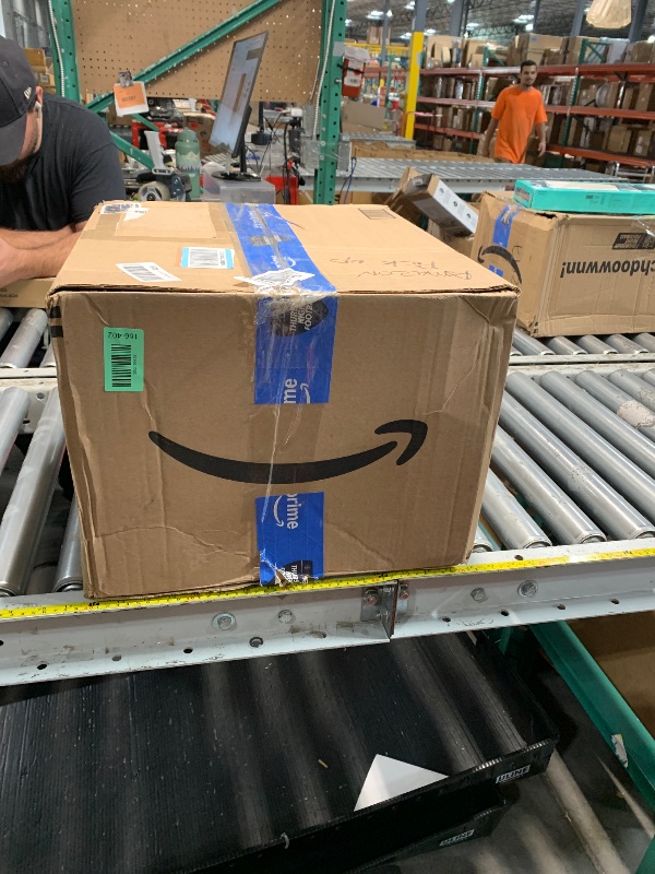 Photo 1 of (PARTS) (CRACKED) (NON-FUNCTIONAL) Shark Matrix Plus 2in1 Robot Vacuum & Mop with Sonic Mopping, Matrix Clean, Home Mapping, HEPA Bagless Self Empty Base, CleanEdge, for Pet Hair, Wifi, Black/Silver (RV2610WA)