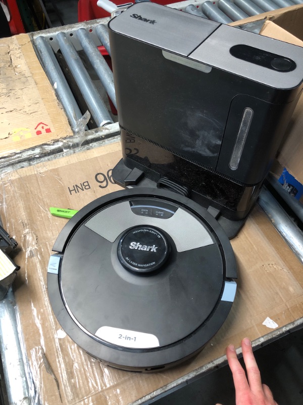 Photo 1 of (PARTS) (CRACKED) (NON-FUNCTIONAL) Shark Matrix Plus 2in1 Robot Vacuum & Mop with Sonic Mopping, Matrix Clean, Home Mapping, HEPA Bagless Self Empty Base, CleanEdge, for Pet Hair, Wifi, Black/Silver (RV2610WA)
