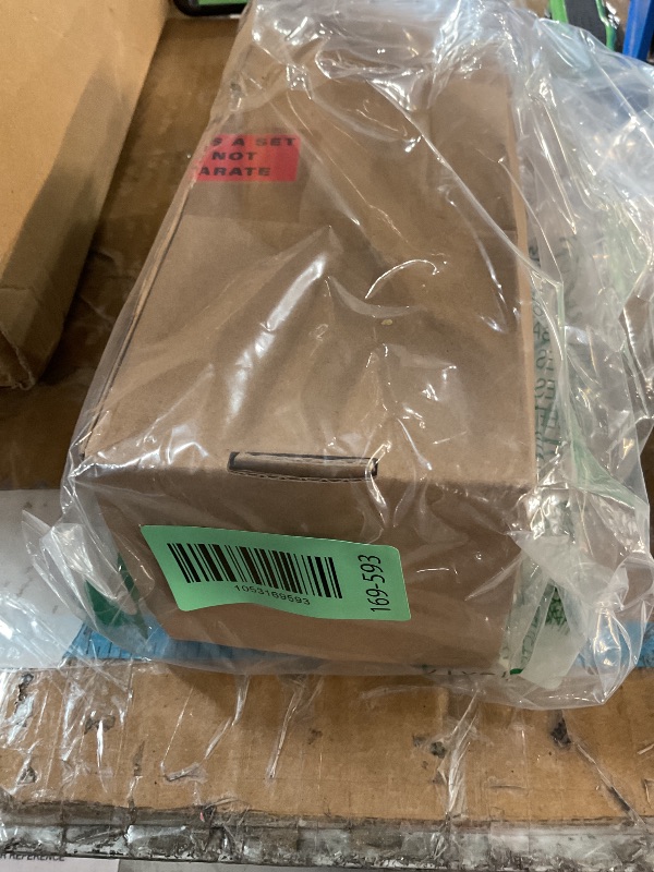 Photo 1 of ***(PARTS ONLY/MAJOR DAMAGE/ NON FUNCTIONAL)***High Pressure Handheld Shower Head with ON/OFF Pause Switch 3 Spray Modes Water Saving High Pressure Shower Heads,Detachable Showerhead Set Equipped with Stainless Steel Hose and Brackets