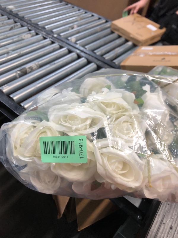 Photo 1 of (PARTIAL SET) (50) (PRICE IS REFLECTANT OF THAT) Hananona Artificial Roses in Bulk, Fake Silk White Roses Realistic Roses for Wedding Centerpieces Flower Arrangement Home Decor (100, White)