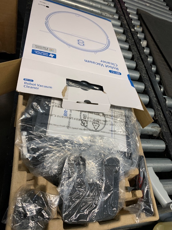 Photo 1 of (USED/FAIR) (POWER TESETD) Robot Vacuum and Mop Combo, 2 in 1 Robotic Vacuums Cleaner with WiFi/App, Robot Vacuum with Water Tank, Strong Suction, Schedule, Self-Charging, Quiet, for Hard Floor, Pet Hair, Low Pile Carpet