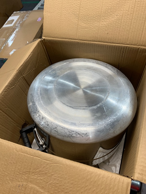 Photo 1 of (used)(see all images) BreeRainz 26 Quart Clamp On Pressure Cooker, Aluminum Pressure Cooker w/Ultra Safe Clamp Bar Locking System, Double Valves 