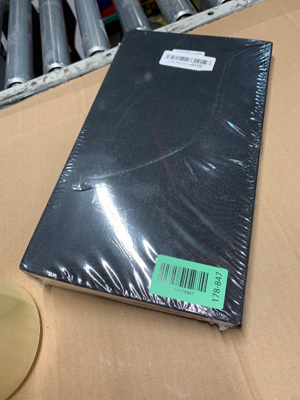 Photo 1 of ***FACTORY SEALED*** Popotop Photo Album 4x6-300 Photos Linen Cover Photo Books with 300 Horizontal Pockets,Slip-in Picture Albums for Family Wedding Anniversary Baby Vacation Pictures