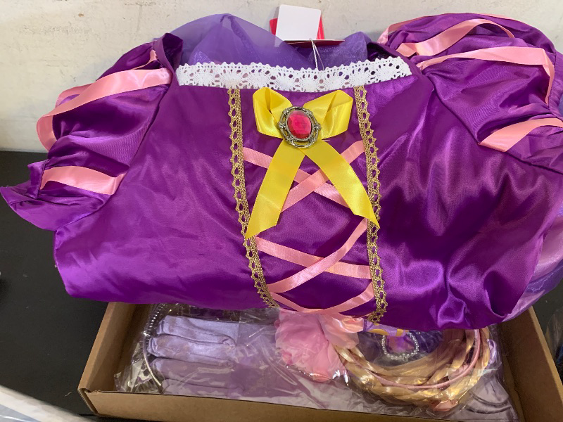 Photo 1 of costume size 150 Kids 