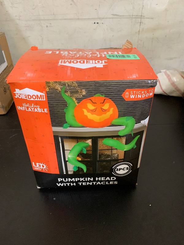 Photo 1 of Joiedomi 3 Pcs Halloween Inflatables Pumpkin Head with Tentacles Outdoor Window Decoration Blow Up with Build-in LEDs Halloween Inflatable Pumpkin Head with Tentacles Party Supplies Outside Roof Decor