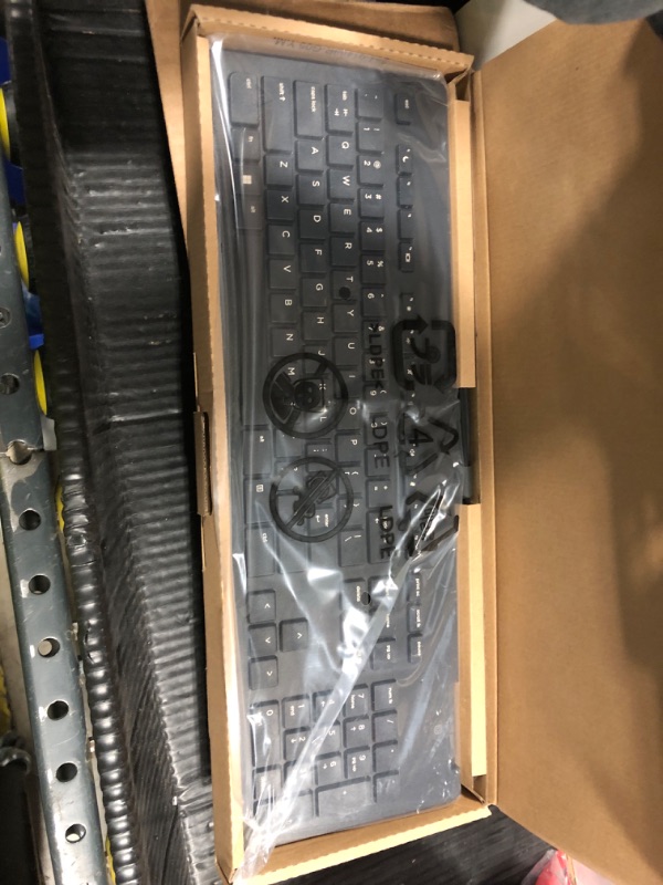 Photo 1 of HP USB Business Slim Smartcard Keyboard
