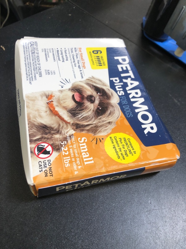 Photo 1 of PetArmor Plus for Dogs Flea and Tick Prevention for Dogs, Long-Lasting & Fast-Acting Topical Dog Flea Treatment, 6 Count, small