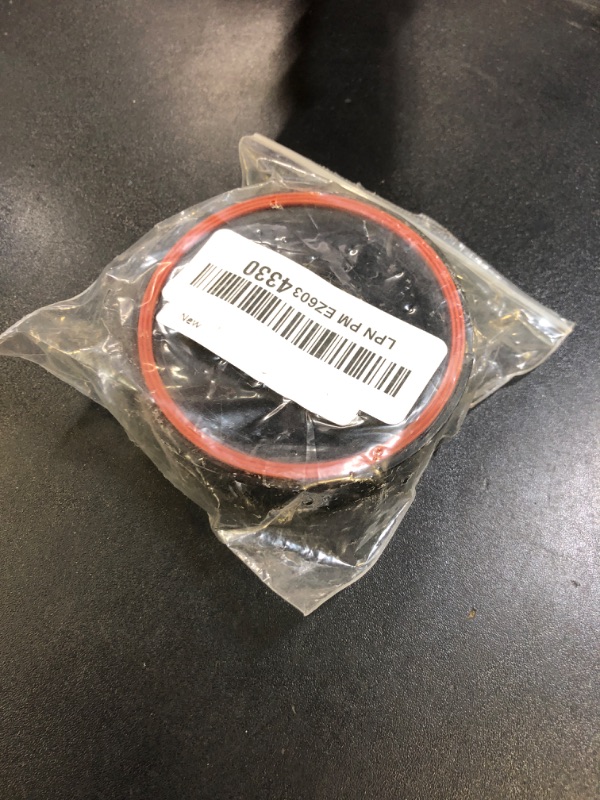 Photo 1 of Blendin Replacement Retainer Nut with O-Ring Gasket, Compatible with 48oz and 64oz Vitamix Blenders