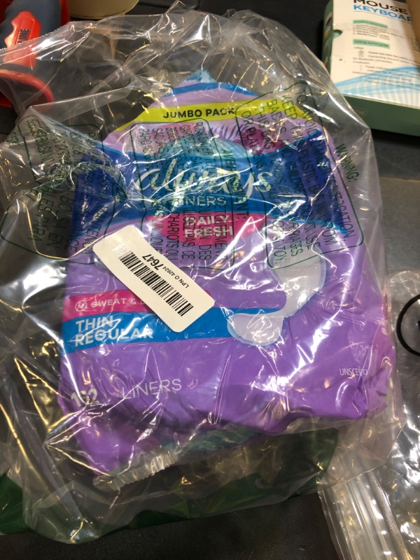 Photo 1 of Always Daily Fresh Thin Liners, Regular Absorbency, Unscented Panty Liners, 162 Count