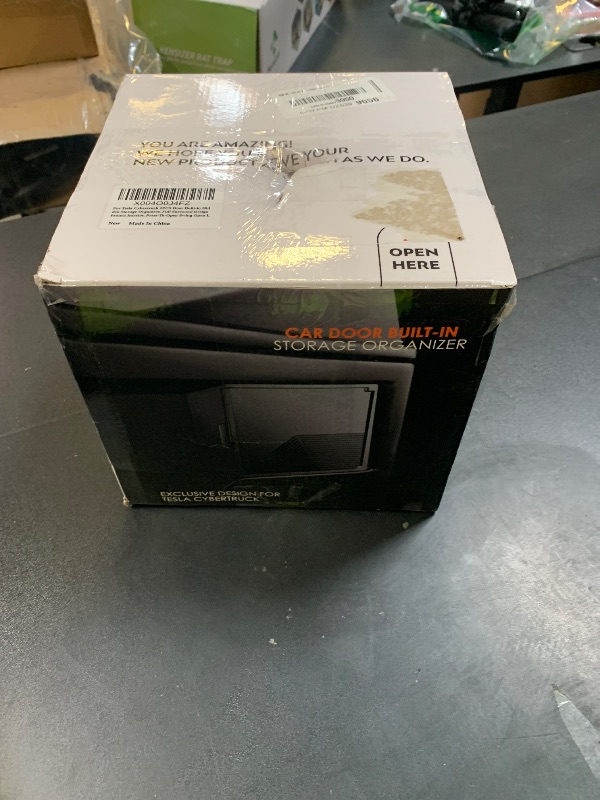 Photo 1 of For Tesla Cybertruck 2PCS Door Built-in Hidden Storage Organizer, Full Surround Design Protect Interior, Press-To-Open Swing Open Lid, Mini Car Door Garbage Can - Premium Texture & ABS Material