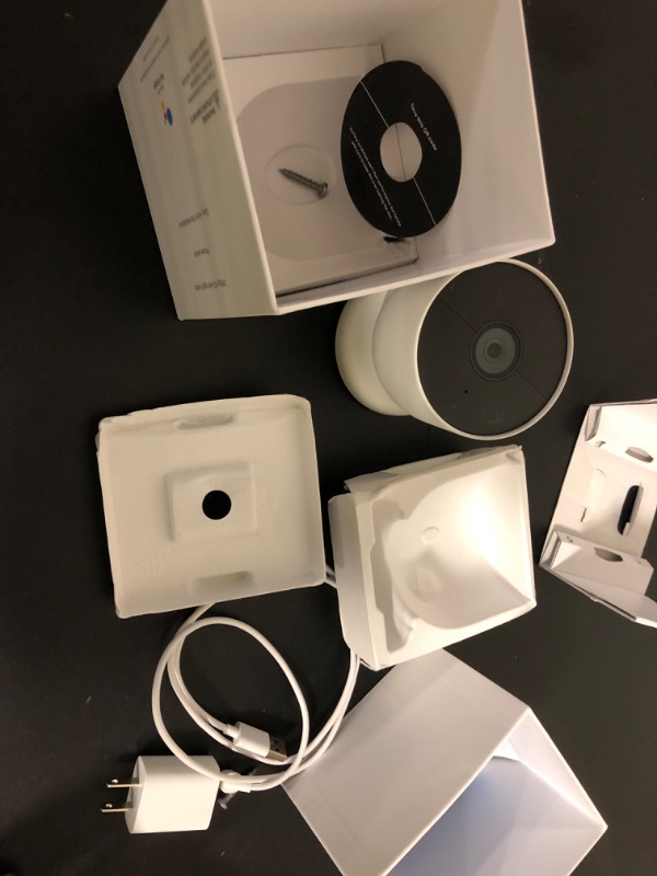 Photo 1 of Google Nest Cam Outdoor or Indoor, Battery - 2nd Generation - 1 Pack