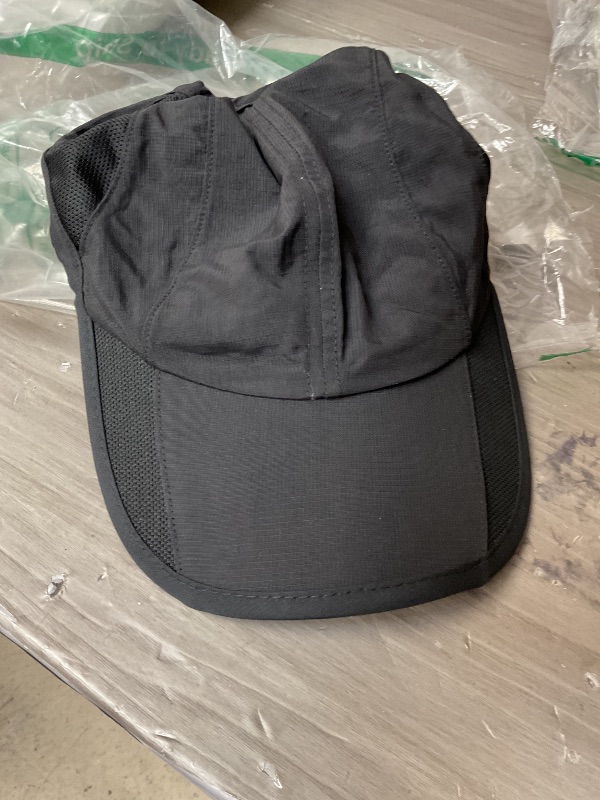 Photo 1 of HH HOFNEN Quick Dry Baseball Cap Unstructured Running Cap Water-Resistant UPF 50+ Mesh Golf Sun Hats for Men Women Black