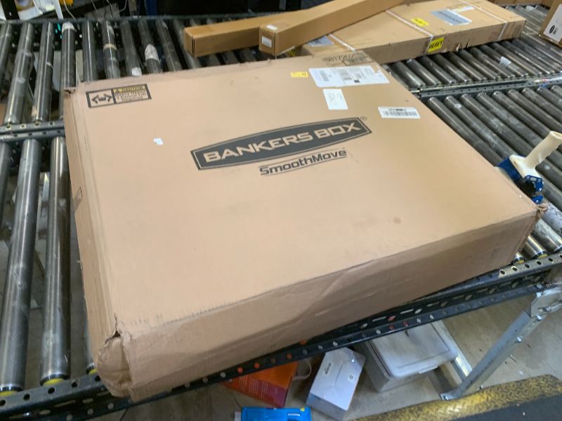 Photo 1 of Bankers Box Medium Classic Moving Box 20 Pack, Reinforced Handles, Tape-Free Assembly, Box with Lid, 19-in x 14.5-in x 15.5-in (8817202)