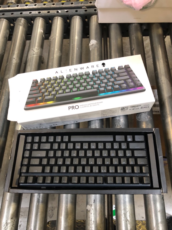 Photo 1 of Alienware Pro Wireless Gaming Keyboard - Bluetooth 5.1/2.4 GHz Radio Frequency Connectivity, Linear Mechanical, Hot-swappable switches, Tri mode connectivity, Adjustable Height - Dark Side of the Moon