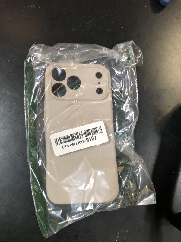 Photo 1 of SMARTPHONE PHONE CASE 