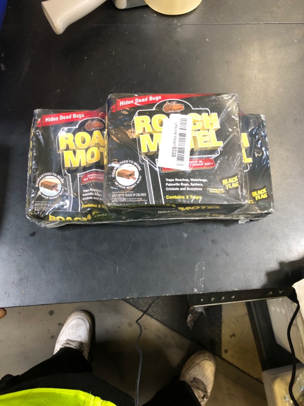 Photo 1 of Black Flag (6 Pieces) Roach Motel Insect Trap