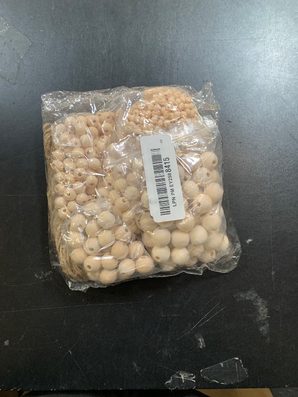 Photo 1 of 950pcs Wooden Beads for Crafts 7 Sizes Unfinished Natural Wood Bead Wooden Beads Bulk 6mm, 8mm, 10mm, 12mm, 14mm, 16mm, 20mm Bead for Garland Macrame Jewelry Making DIY Farmhouse Decor