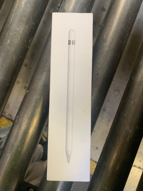 Photo 1 of Apple Pencil (1st Generation)