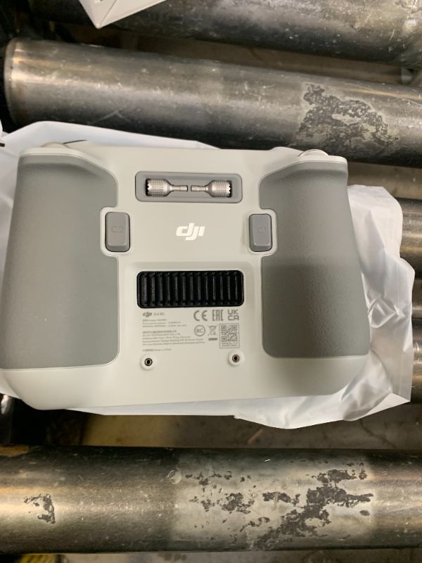 Photo 1 of DJI Mavic 3 Pro with DJI RC, Flagship Triple-Camera Drone with 4/3 CMOS Hasselblad camera, 43-Min Flight Time, 15km HD Video Transmission, FAA Remote ID Compliant, 4K Camera Drone for Adults ---------- PARTY ONLY 