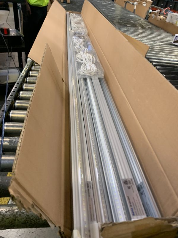 Photo 1 of barrina 8 ft led lights