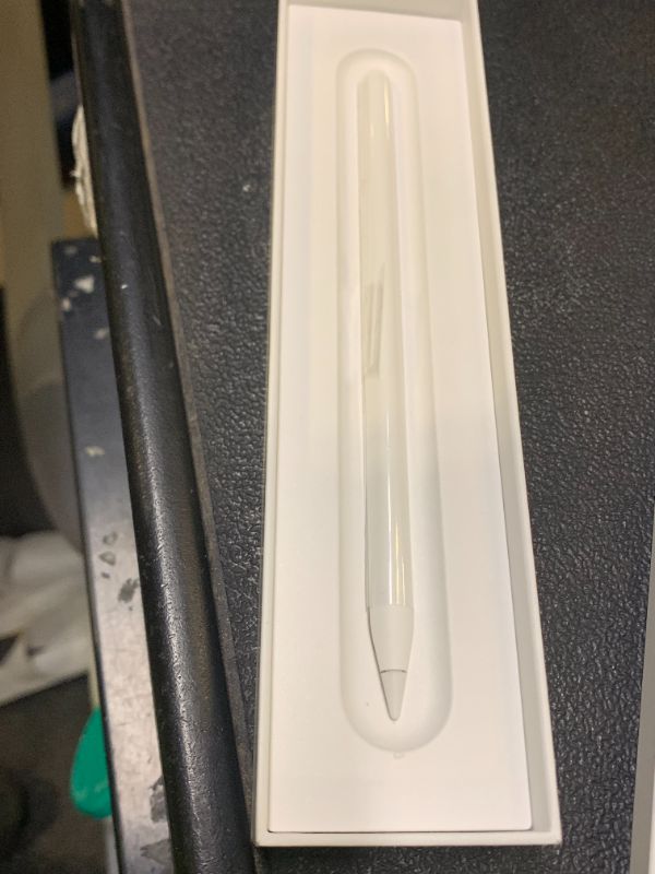 Photo 1 of Apple Pencil (2ND Generation) (MU8F2AM/A)