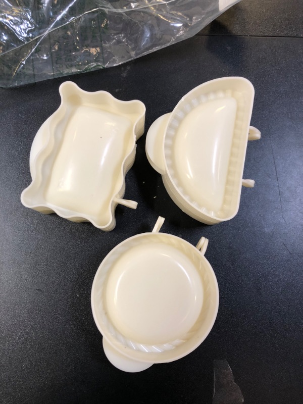 Photo 1 of 3 Pack Kitchen Shell Molds