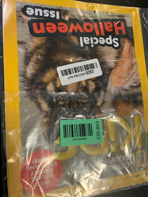 Photo 1 of National Geographic Kids Magazine (October 2025) Willd Wolves, Spooky Stuff & More! Special Halloween Issue
