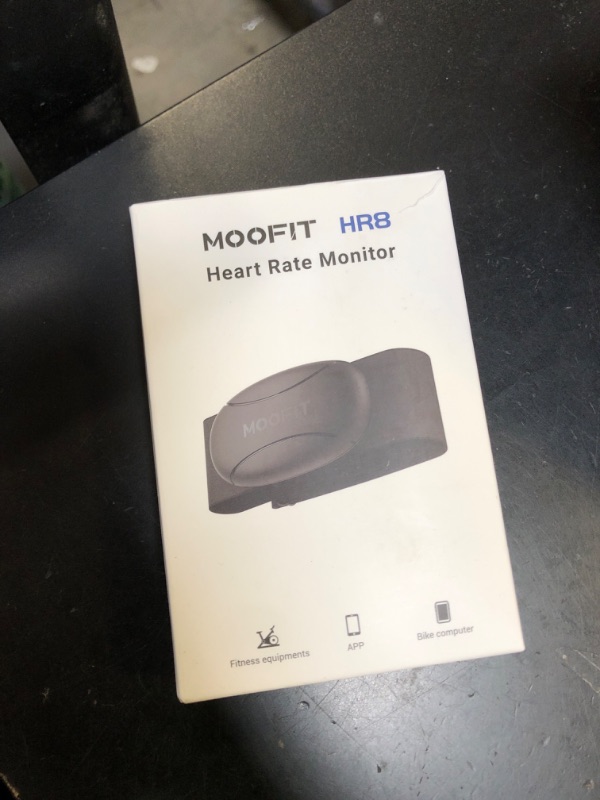 Photo 1 of moofit HR8 Heart Rate Monitor Chest Strap, Low Energy Real-Time Heart Rate Data Bluetooth 5.0/ANT+, Longer Communication Range, IP67 Waterproof, Compatible with iOS/Android Apps, Gym Equipment, Black