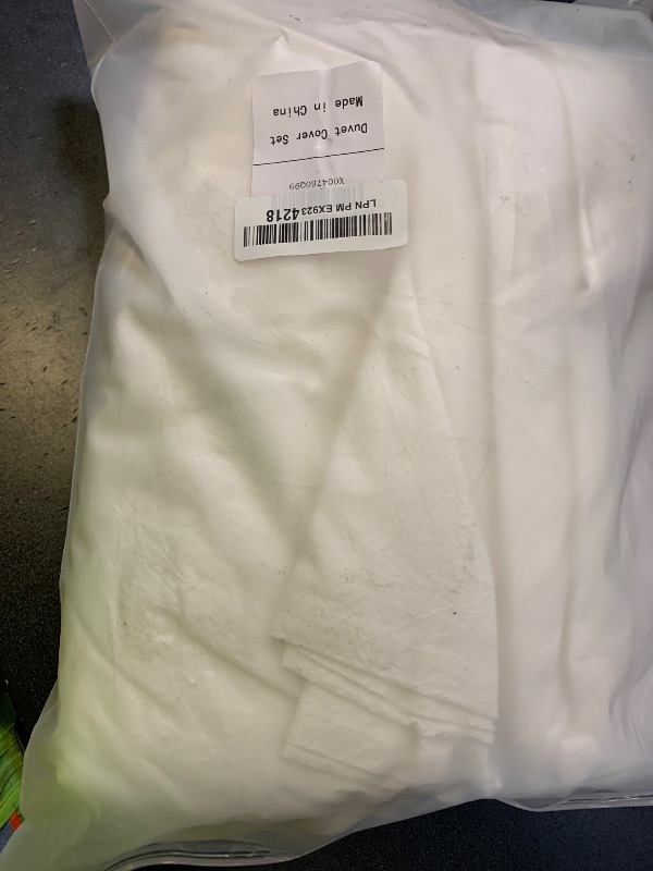 Photo 1 of BDEAR Linen Feel Off White Duvet Cover Oversized Queen Size 98'' L x 98'' W, 100% Washed Cotton Duvet Cover with Zipper Closure Plus 2 Pillowcases, Cozy and Breathable