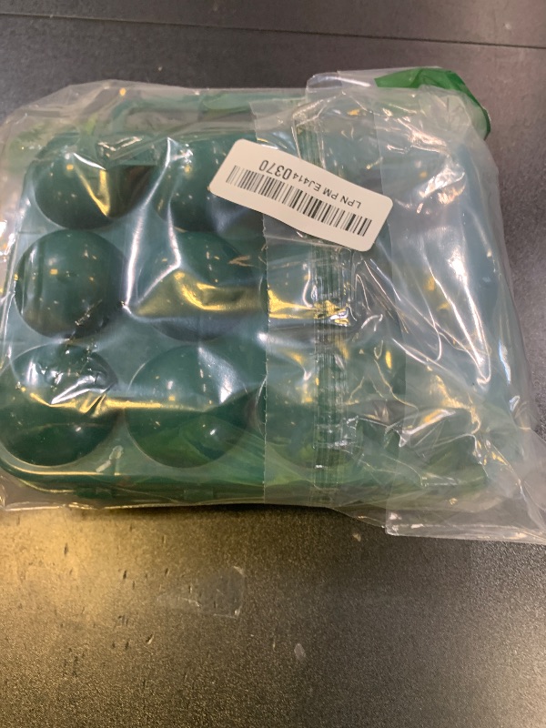 Photo 1 of Stansport One Dozen Egg Carrier (266) 7" L x 6.5" W x 3.25" H
