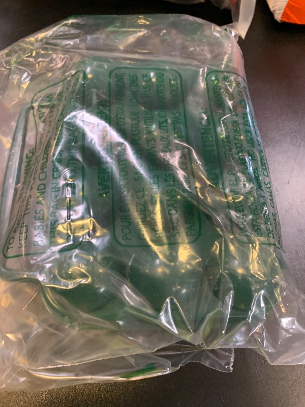 Photo 1 of Stansport One Dozen Egg Carrier (266) 7" L x 6.5" W x 3.25" H
