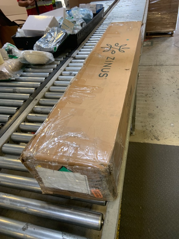 Photo 1 of ZINUS 9 Inch Metal Smart Box Spring with Quick Assembly, Mattress Foundation, Strong Metal Frame, Easy Assembly, Queen