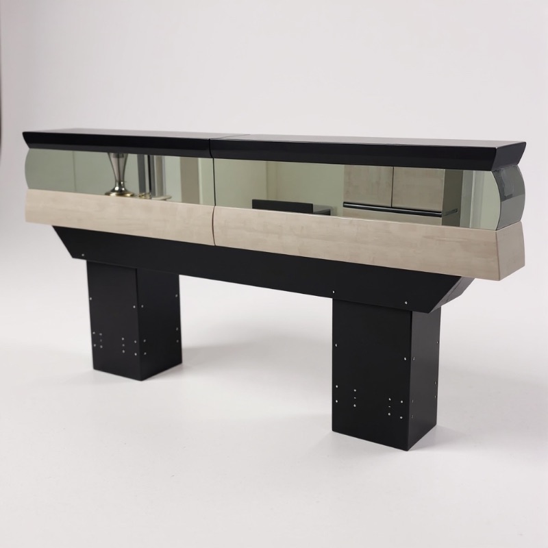 Photo 1 of MILLENNIUM MODERN KING HEADBOARD W MIRROR ACCENT W100” H48”