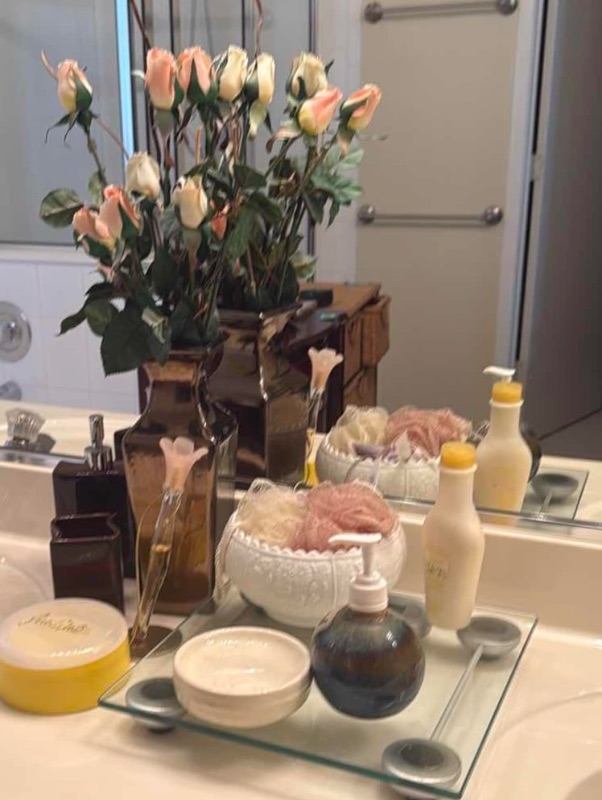 Photo 1 of BATHROOM ACCESSORIES