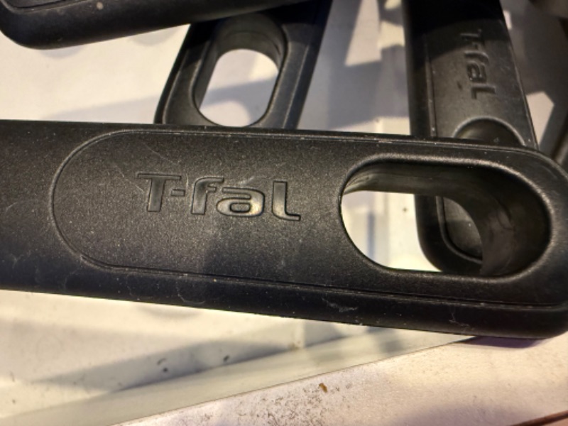 Photo 1 of CONTENTS OF KITCHEN CABINET-POTS & PANS