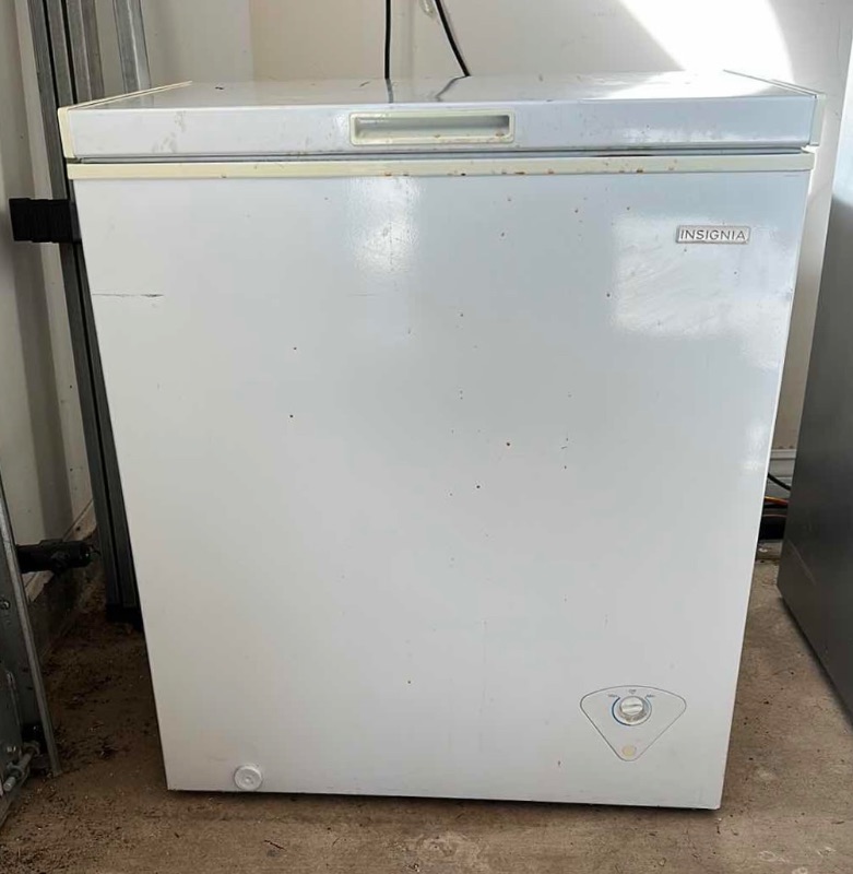 Photo 1 of INSIGNIA WHITE CHEST FREEZER 29”x20” H33”