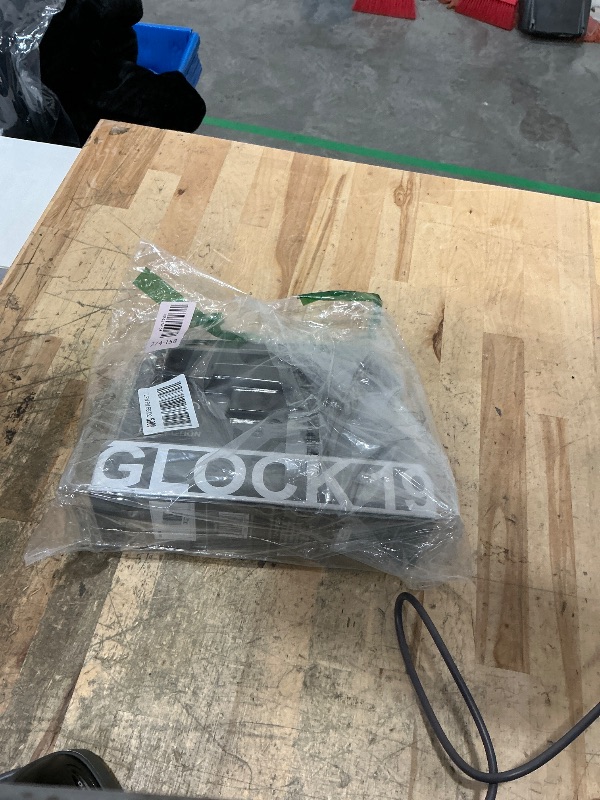 Photo 1 of **POSSIBLY FOR PARTS/ HAS BROKEN PIECES** Umarex Glock 19 Gen3 .177 Caliber BB Gun Air Pistol