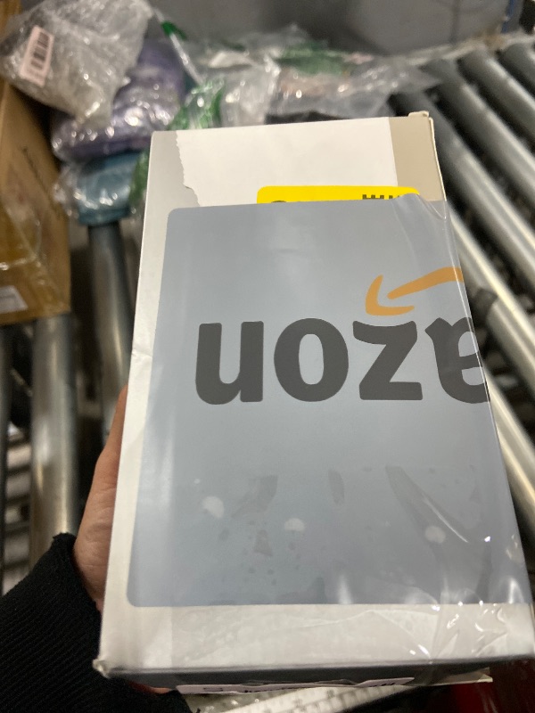 Photo 1 of ***FOR PARTS ONLY**** GANTTCHAGE Makeup Brush Cleaner Cleanser Machine,Automatic Make Up Brush Cleaner,Cosmetic Brush Cleaner Machine for All Size Beauty Makeup Brushes, Beauty Blender Cleaner(White+Gray)