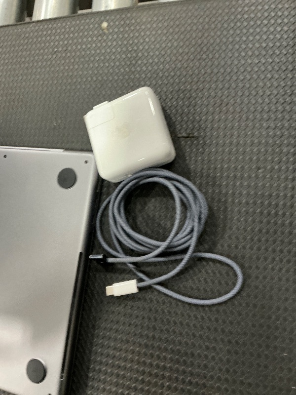 Photo 1 of *POWERS ON BUT LOCKED* MacBook Pro 14 2021 M1 Pro A2442 8-Core CPU / 14-Core GPU 16GB 512GB Space Gray
