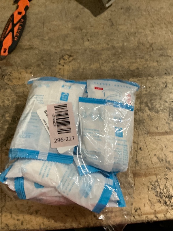 Photo 1 of 20pcs Quality Disposable Toilet Seat Covers, Portable Travel Toilet Seat Mats Pads for Public Toilets Hospital Hotel, Healthy White Toilet Seat Cushions for Men Women Girls, Each Wrapped Individually