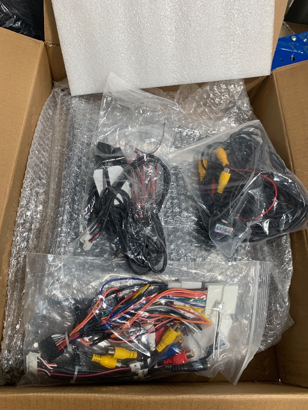 Photo 1 of **FOR PARTS ONLY/SCREEN NON-FUNCTIONAL** SIXWIN 2G+64G Android Car Stereo for Subaru Outback Legacy 2010-2014 9.7 Inch Touch Screen Car Radio with Wireless Apple Carplay Android Auto GPS Navigation Bluetooth FM WiFi HiFi Backup Camera MIC